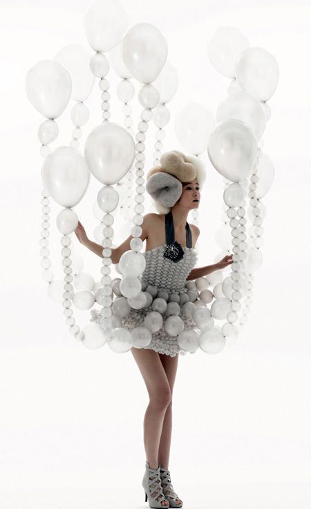 (via Beautiful & Stylish Balloon Dresses | CGfrog)