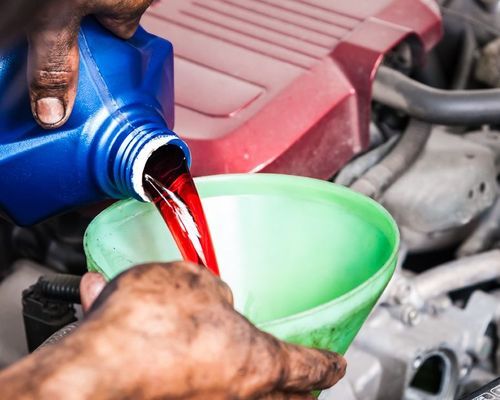 Les risques d'utiliser une mauvaise huile moteur pour votre voiture