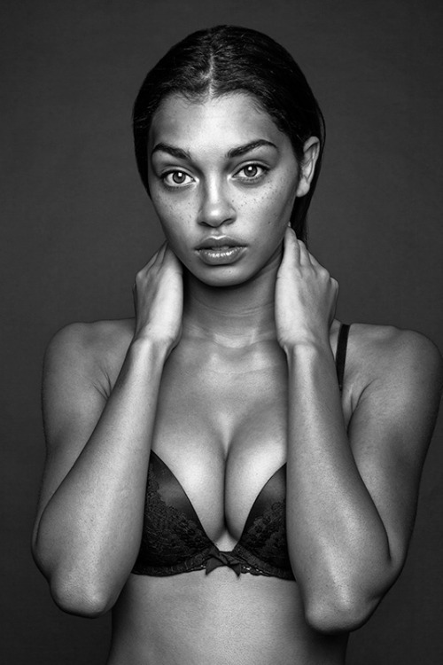 the-shamayim:Photographer SHAMAYIM | Model Raven... - Daily Ladies
