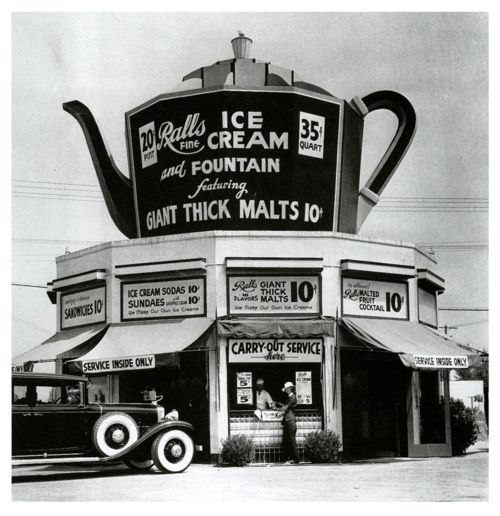 specialcar:

Fine Ice Cream, 1934 Cadillac parked in front
