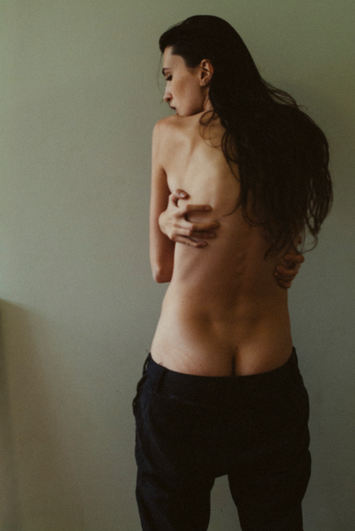 meggalifsnotables:SHOT BY ANTONIO ANDRADE - Daily Ladies