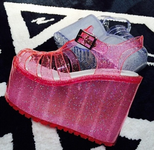 pink platform jelly shoes