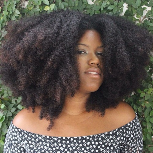 naturalhairdaily:@miss_rizos loves embracing the frizz! That mega Fro ...