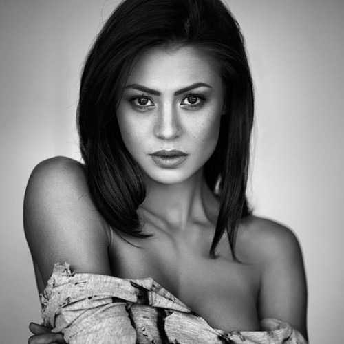 danifrankenstein:The gorgeous @eileencassidy_ P: @petercoulson... - Daily Ladies