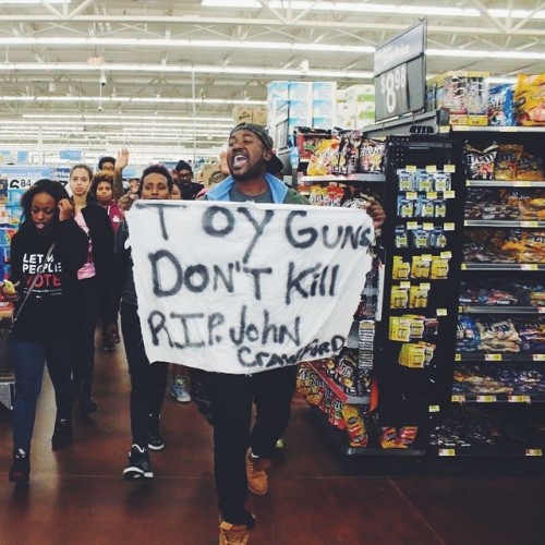 Respect to @tef_poe and all the others standing on the front lines for justice everywhere, even in a STL Wal-Mart. #FergusonOctober