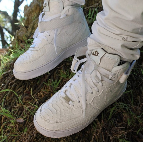 white air force 1 swag