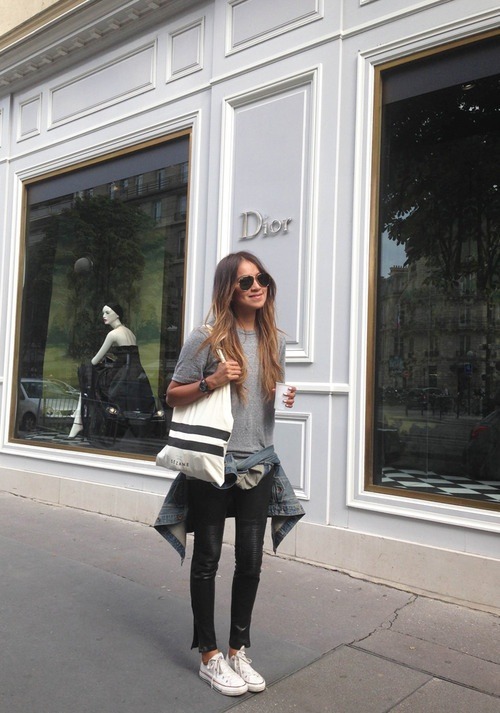 naimabarcelona:

Sincerelyjules
