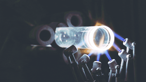 A tube of almost pure quartz to temperatures of around 1,700 degrees Celsius to create custom laboratory glassware