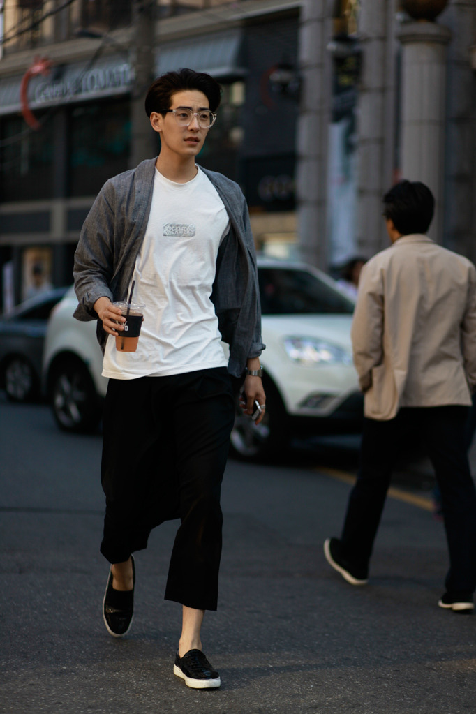 Streetsnap: Jo Min Ho. Photo by Kim Kyung Hun 