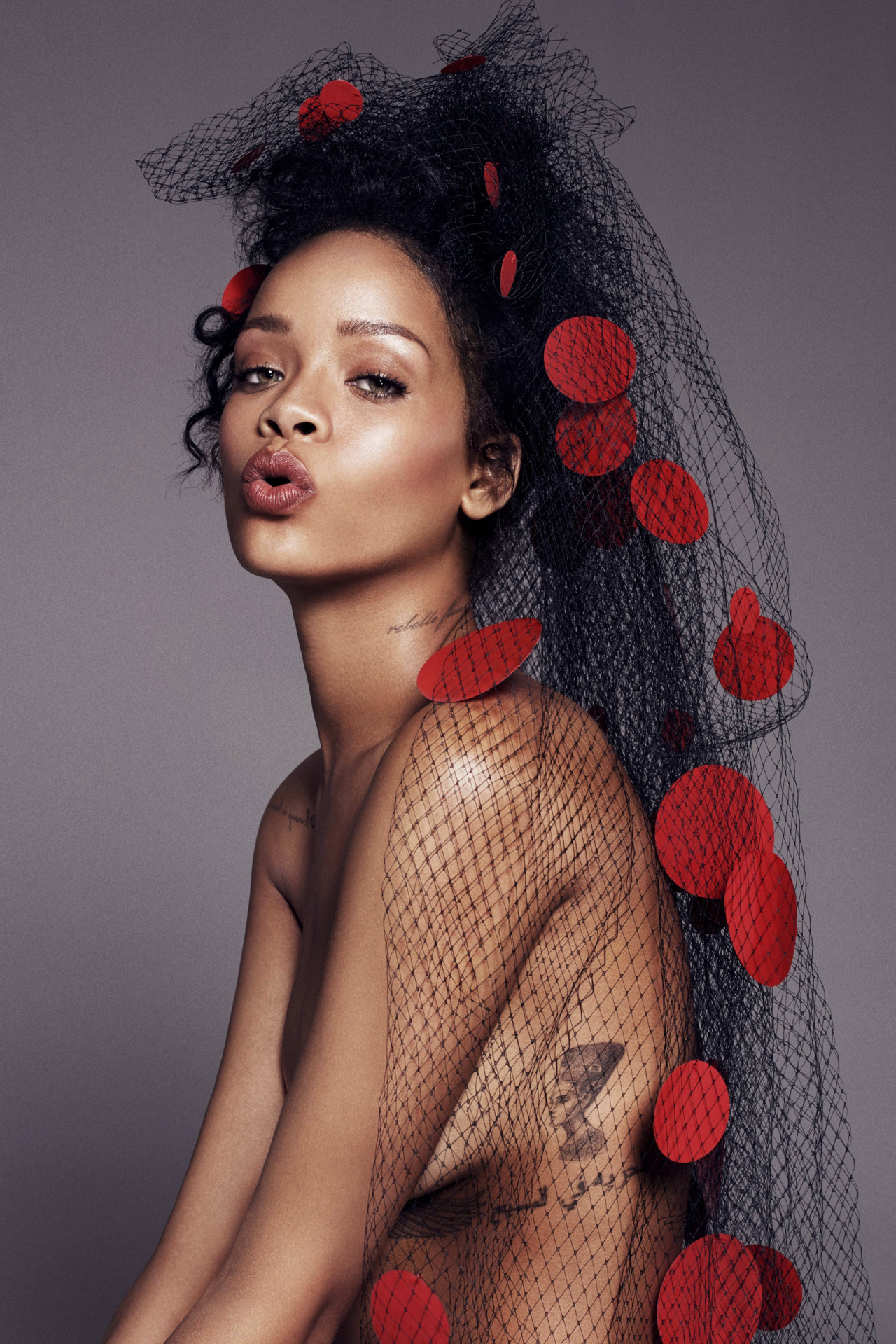  Rihanna for Elle Magazine #1 