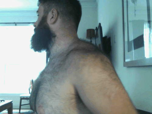 Why do men get hairy backs