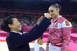 WOGymnastika: Mustafina Receiving Her Olympic Gold Medal (GIF)
