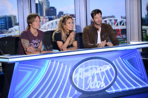 Jurado >> 'American Idol Season XV' (Enero) - Página 9 Tumblr_n9t4zoZJCo1r1p452o1_500