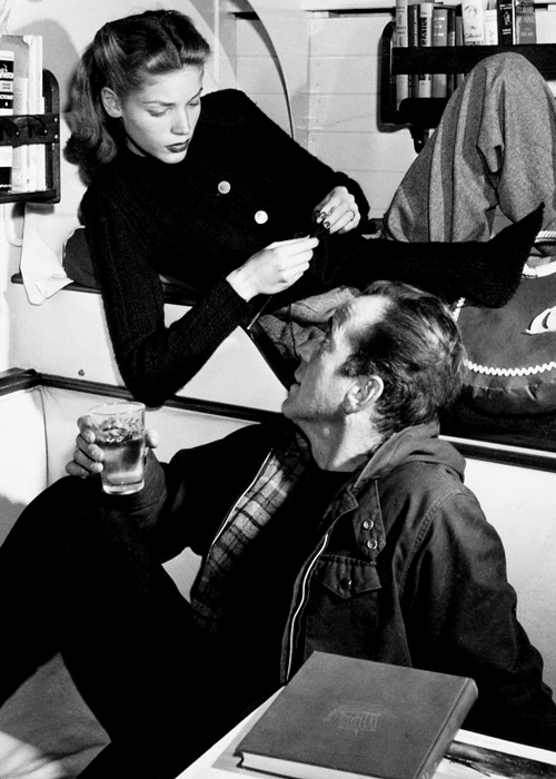  Humphrey Bogart &amp; Lauren Bacall 