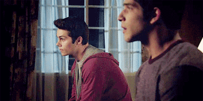 Tyler Posey and Dylan O'Brien Tumblr_nrfpzub4Fc1t5knh3o4_400