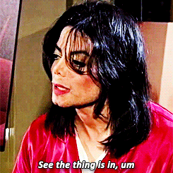 GIF su Michael Jackson. - Pagina 11 Tumblr_nfoiuh2qcL1qa1x28o1_250