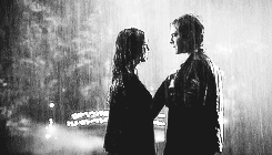 Damon ♥ Elena (TVD) Parce que..."God I wish you didn't have to forget this" - Page 8 Tumblr_nf1y4p2ZEA1r9xerro10_250