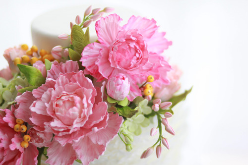 Mischief Maker Cakes Blog - Why fresh flowers are at large ...
