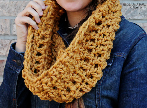 Over sized Mustard Crochet Scarf :: Easy Crochet