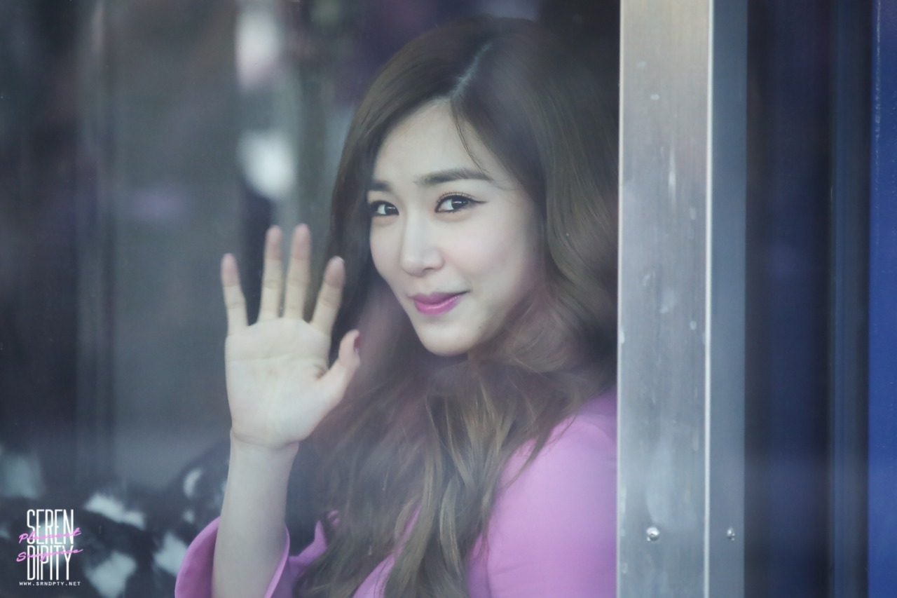 [FANYISM][VER 22] ♥♥♥ FANYTASTICS HOUSE ♥ PINK-GANGSTA ♥ SÁT THỦ SỢ BỌ ♥ HWANG PR ♥♥♥ FANY'S INSTAGRAM "xolovestephi" ♥♥♥ #StayStrongSNSD ‬♥♥♥ - Page 4 Tumblr_nhedskpdB91s1yww6o3_1280