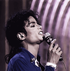 GIF su Michael Jackson. - Pagina 11 Tumblr_mtt7paCqre1qbc20oo4_250