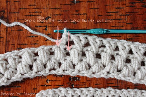 Criss Cross Puff Crochet Scarf :: Free Pattern