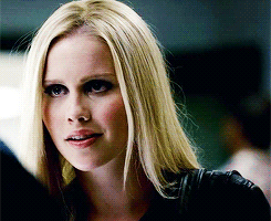 Claire Holt/კლერ ჰოლტი - Page 3 Tumblr_n7ad56rvTY1s818j4o7_250