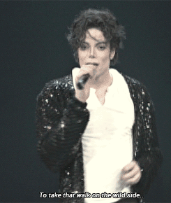 GIF su Michael Jackson. - Pagina 10 Tumblr_nj85hrpwEV1tcyfj9o3_250
