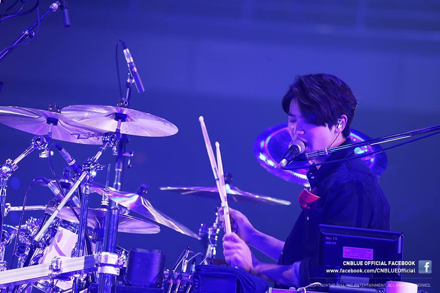 [Concert] Arena Tour "WAVE" à Tokyo (29&30.10.2014) Tumblr_nej13xY7GT1rgxfbio4_1280