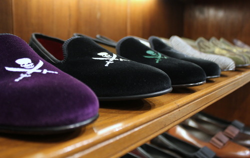 Bow-Tie shoes - velvet slippers