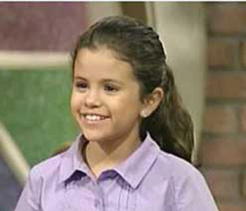 Selena gomez on barney and friends milf picture