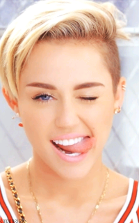 Miley Cyrus Tumblr_n7q5bowshg1sqaaz9o10_250