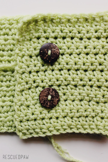 Cozy Mint Green Fall Crochet Cowl {FREE PATTERN}