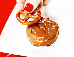 12 reasons we just can't get enough of Food-gifs.com