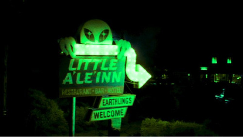 RANDOM X-FILE FACT OF THE DAY The Little A’Le’Inn bar in season 6 Dreamland is a real place. The bar, restaurant and motel is located in Rachel, Nevada on the Extraterrestrial Highway. They are famous for their “Alien Burger”. So next time you’re in Nevada go check it out.