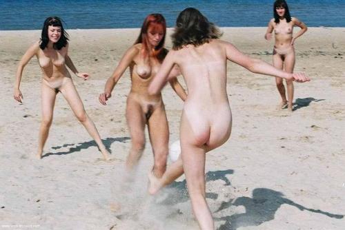 Hot soccer girls nude