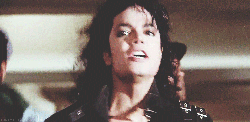GIF su Michael Jackson. - Pagina 10 Tumblr_mcku4d9JoN1rhk2w1o1_r1_500